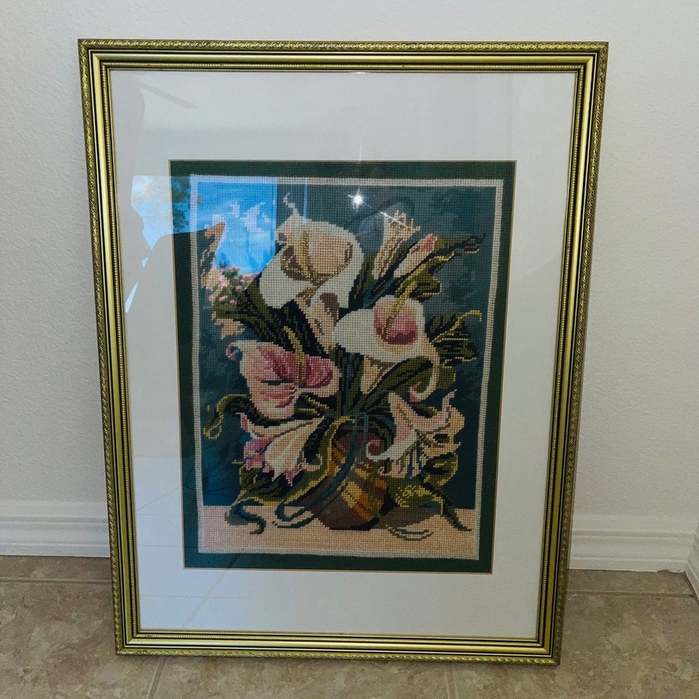 Vintage Floral Needlepoint Calla Lily Framed Wall Art Gold Ornate Frame 26x20
